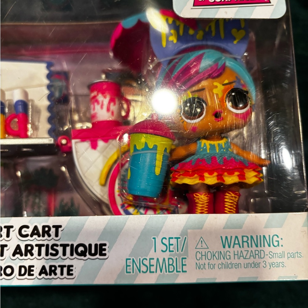 L.O.L. Surprise! Vibrant Doll with Art Cart